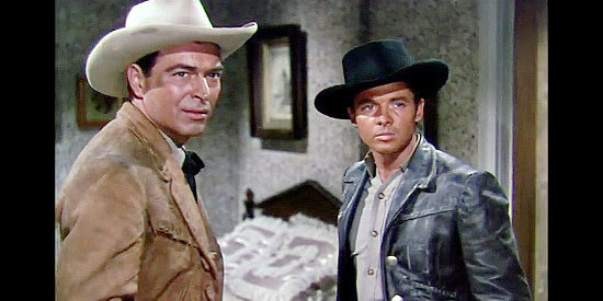 Stephen McNally as Marshal Lightning Tyrone and Audie Murphy as Luke 'The Silver Kid' Cromwell in The Duel at Silver Creek (1952)