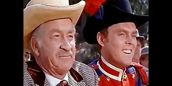 Chill Wills as Major Buford and Edward Faulkner as Capt. Richard Dean in The Little Shepherd of Kingdom Come (1961)