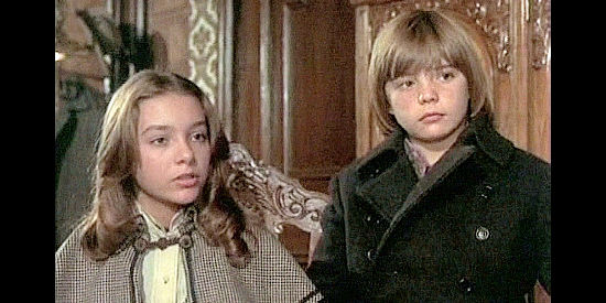 Elisabetta Virgili as Mary Chambers and Fernando E. Romero as young brother Jim in The Great Adventure (1975)