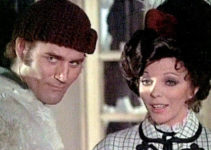 Manuel de Blas as John McKenzie with Joan Collins as Sonia Kendall in The Great Adventure (1975)