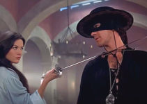 Catherine Zeta-Jones as Elena Montero, about to duel the new Zorro (Antonio Banderas) in The Mask of Zorro (1998)