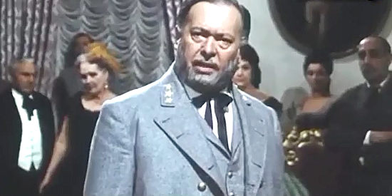 Michel Malaspina as Gen. Lee, grilling suspected spies about the Union positions in a trap in Two Sergeants of General Custer (1965)