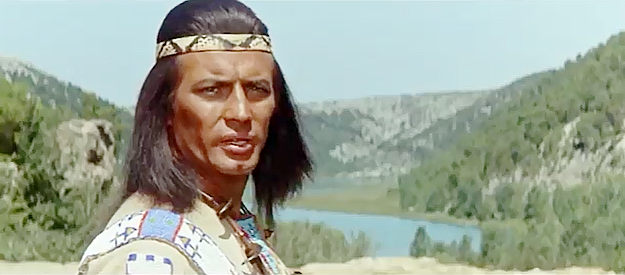Pierre Brice as Winnetou, willing to help clear the name of an old friend in Winnetou and Shatterhand in the Valley of Death (1968)