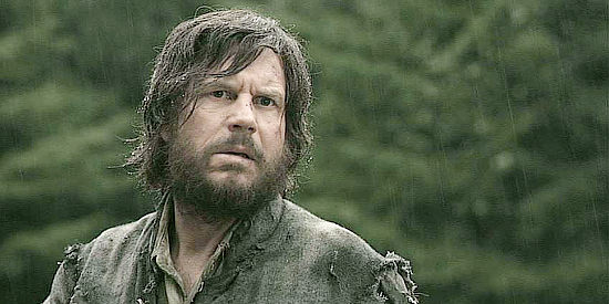 Bill Paxton as Randall McCoy, returning home from the Civil War in Hatfields and McCoys (2012)
