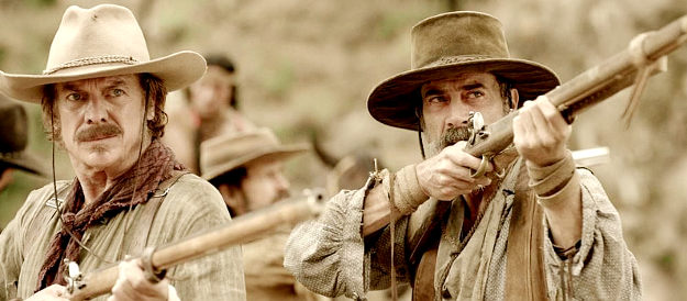 Christopher McDonald as Henry Karnes and Jeffrey Dean Morgan as Deaf Smith, leaders of the rangers in Texas Rising (2015)