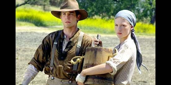 Logan Bartholomew as Willie Nate LaHaye and January Jones as Missie Dave in Love's Enduring Promise (2004)