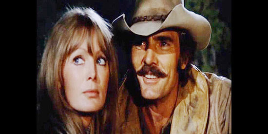 Linda Evans as Charlotte Paxton and Dennis Weaver as Deke Chambers, alone in the moonlight in Female Artillery (1983)