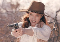 Sharon Marr as Hope, a deadly killer, in Deadly Western (2023)