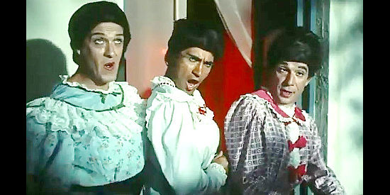 Raimondo Vianello as Jose, Walter Chiari as Pablo and Ugo Tognazzi as Domingo, passing themselves off as women in The Magnificent Three (1961)