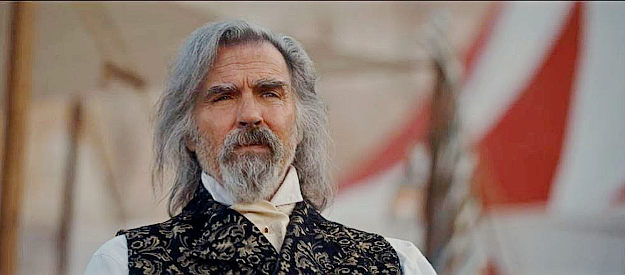 Jeff Fahey as William 'King of Hearts' Bridges, hoping Hope will assume the role of Queen of Hearts in Birthright Outlaw (2023)