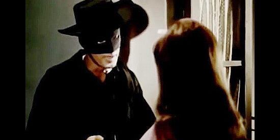 Tony Russel as Zorro, making a last-night visit to the balcony of Manuela (Maria Jose Alfonso) in Behind the Mask of Zorro (1965)