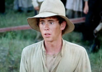 Gary Grimes as young Ben Mockridge, deciding to take a stand with the settlers being harassed by Thornton Pierce in The Culpepper Cattle Co. (1972)