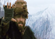 Robert Redford as Jeremiah Johnson, giving the sign of peace to an Indian he meets in Jeremiah Johnson (1972)