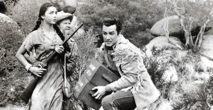 Jani Davi as Keetah, Richard Erdman as Rupe Pardee and Rex Reason as Jess Brady in The Rawhide Trail (1958)