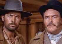 Fess Parker as Davy Crockett and Jeff York as Mike King, ready to set a trap for the pirates in Davy Crockett and the River Pirates (1956)