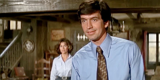 Rick Lenz as Jimmy Whittaker, learning John McCanless isn't easy to deal with in Scandalous John (1969)